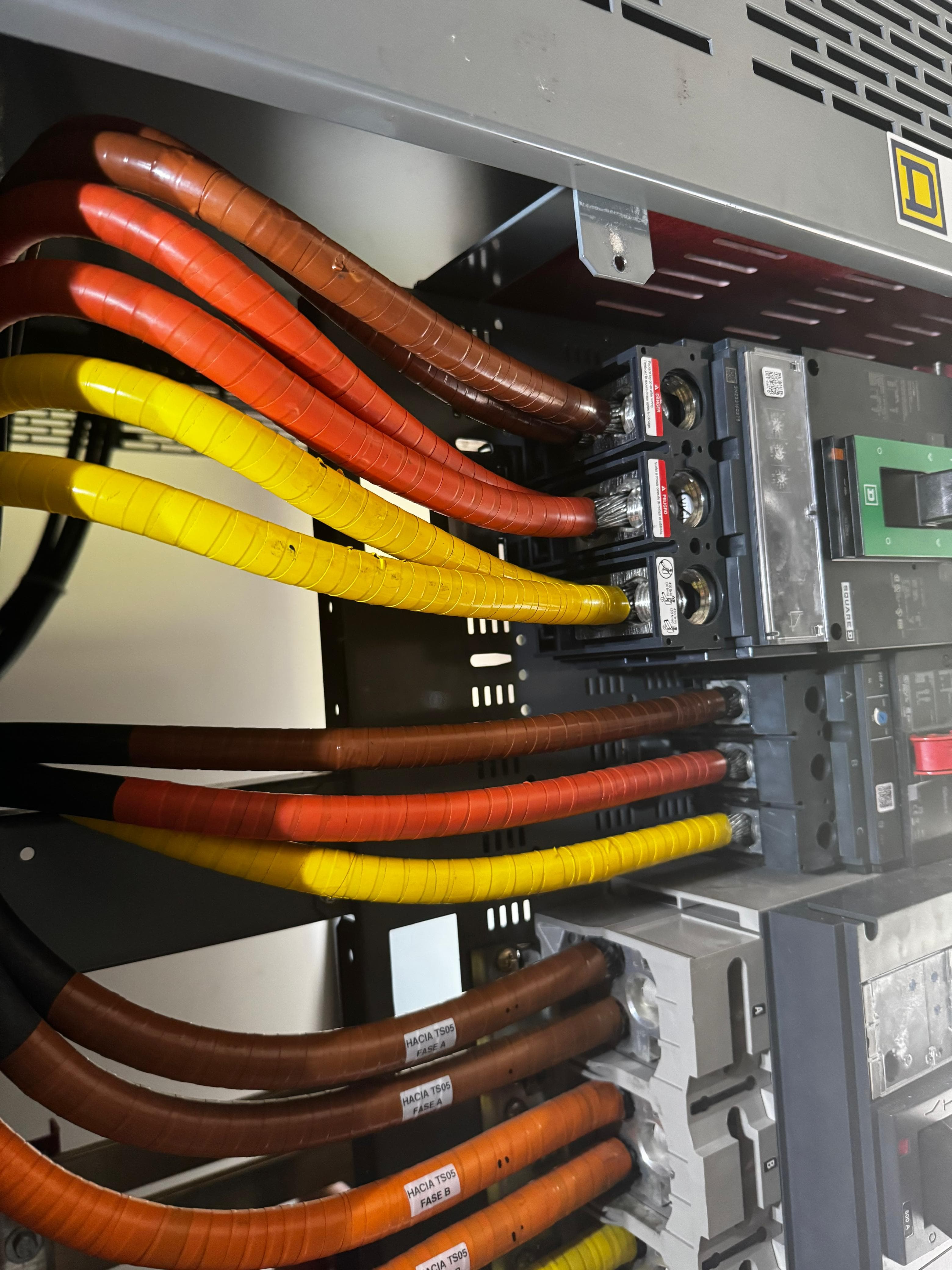 Proyectos de ingeniería eléctrica