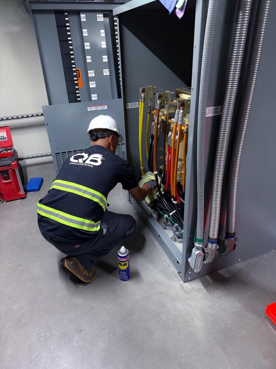 Equipo de QBE en campo